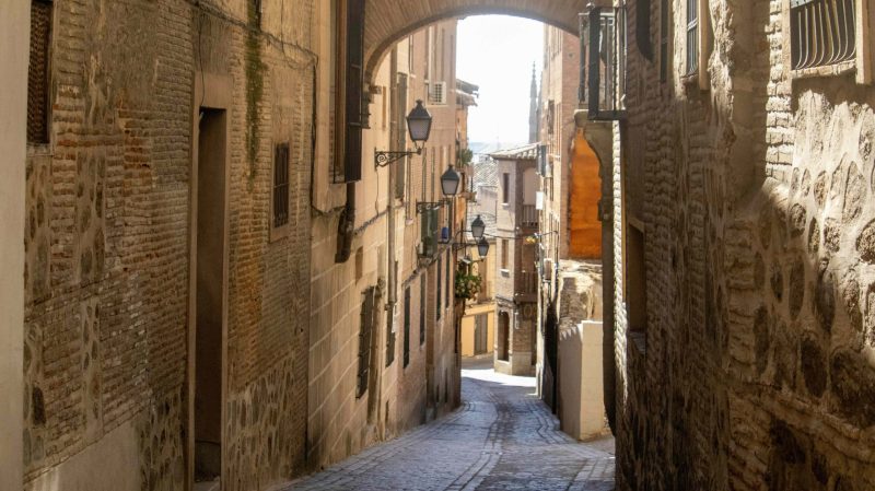 anthony-berardi-9Q118KEfGTk-TOLEDO